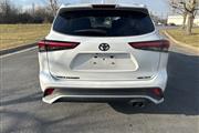 $39930 : PRE-OWNED  TOYOTA HIGHLANDER X thumbnail