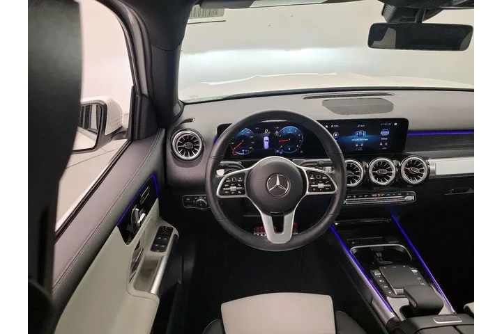 $36998 : Mercedes-Benz GLB 2023 AWD G image 9