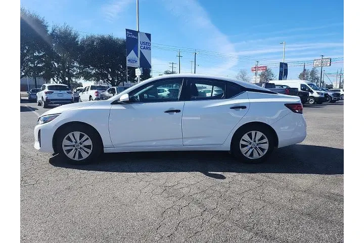 $15998 : Nissan Sentra 2024 S 4dr Sed image 4