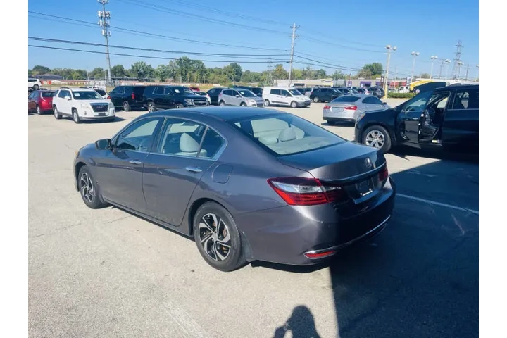 $9850 : 2016 Accord LX image 5