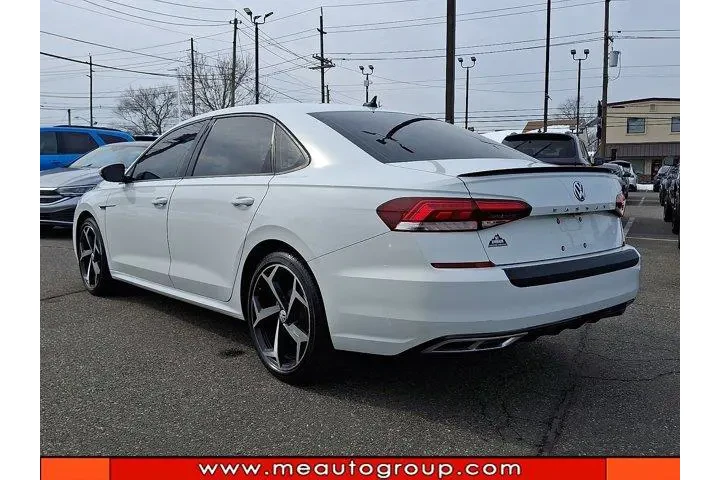 $16387 : Volkswagen Passat 2020 R-Lin image 3