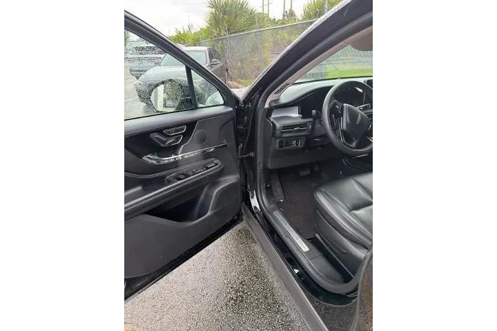 $25990 : Lincoln Corsair 2023 Standar image 3