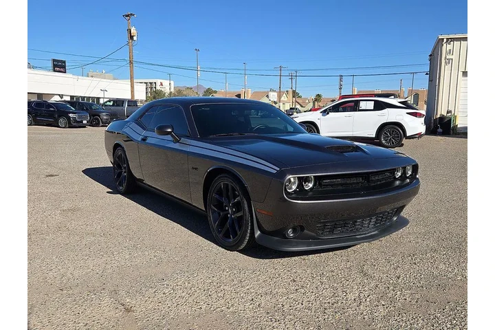 $37995 : Dodge Challenger 2023 R/T 2d image 1