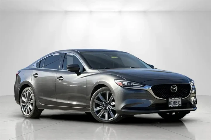 $15999 : Mazda Mazda6 2018 Touring 4d image 1