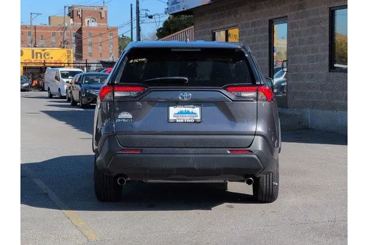 $25947 : Toyota RAV4 2024 LE 4dr SUV image 5