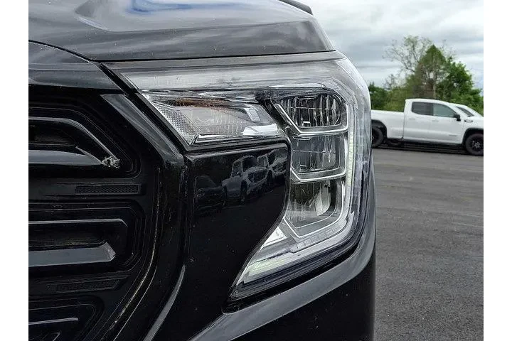 $26900 : GMC Terrain 2023 AWD SLT 4dr image 8