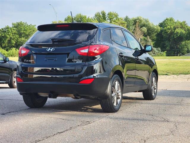 $11490 : 2015 Tucson GLS image 8