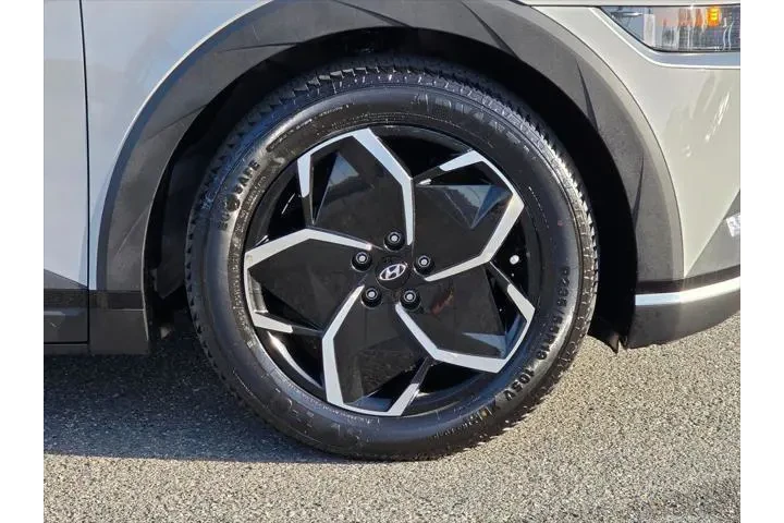 $25209 : Hyundai IONIQ 5 2024 SEL 4dr image 7