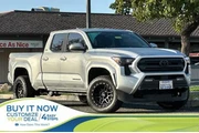 Toyota Tacoma 2024 4x4 SR5 4 en Stockton