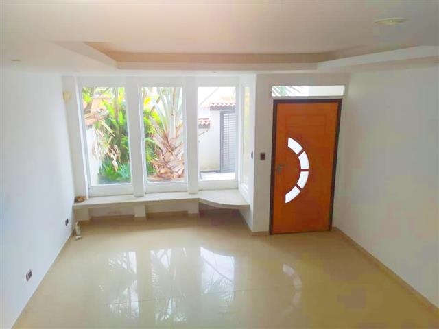 CASA EN VENTA - CARACAS -VZLA image 3