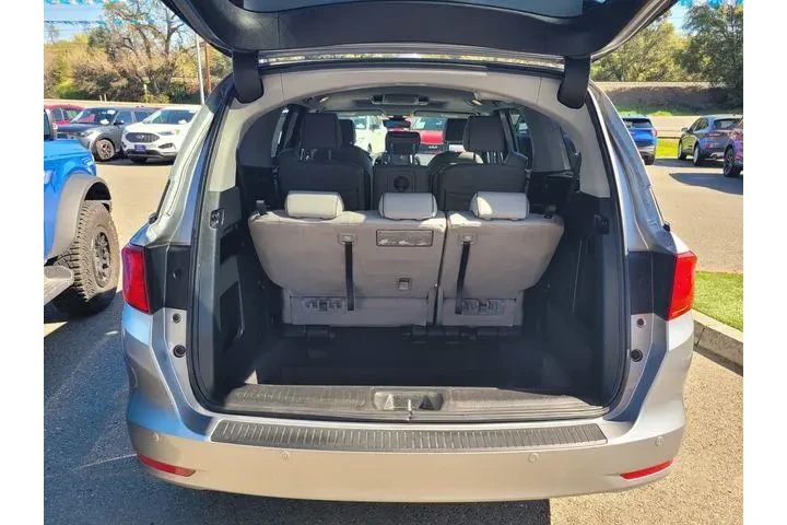 $33907 : Honda Odyssey 2022 Elite 4dr image 8
