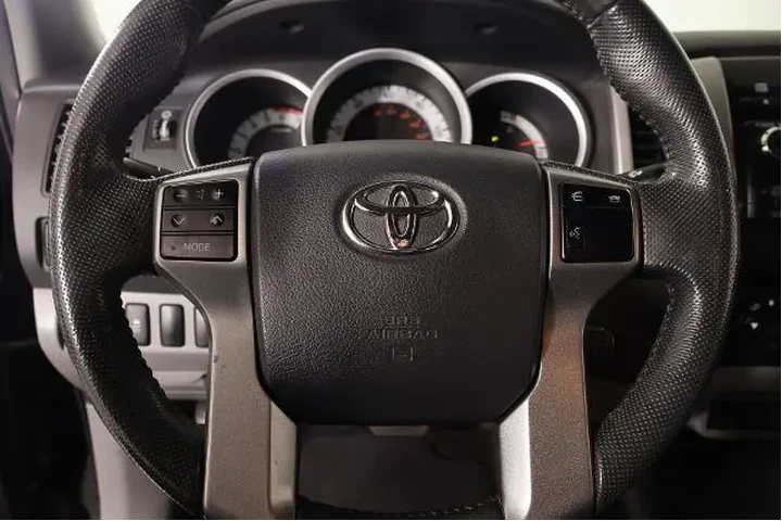 $15454 : Toyota Tacoma 2012 4x2 PreRu image 3