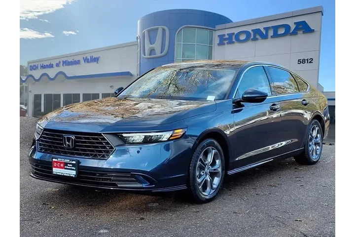 $26737 : Honda Accord Hybrid 2024 EX- image 1