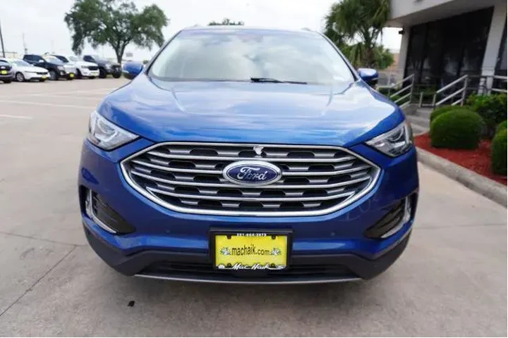 $19225 : Ford Edge 2020 Titanium 4dr image 2