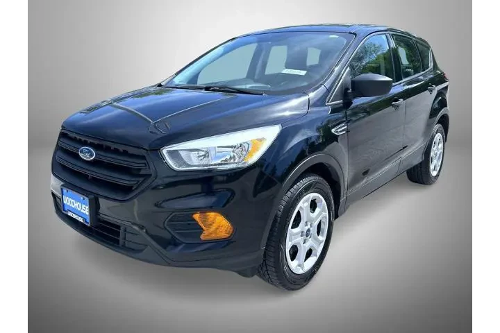 $6495 : Ford Escape 2017 S 4dr SUV image 1