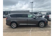 $26979 : Chrysler Pacifica 2023 Limit thumbnail