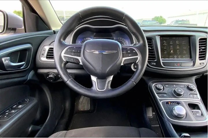 $10914 : Chrysler 200 2016 Limited Pl image 6