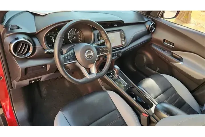 $16967 : Nissan Kicks 2022 SR 4dr Cro image 9