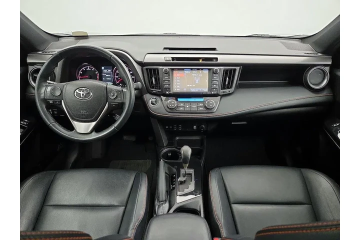 $21998 : Toyota RAV4 2016 SE 4dr SUV image 9