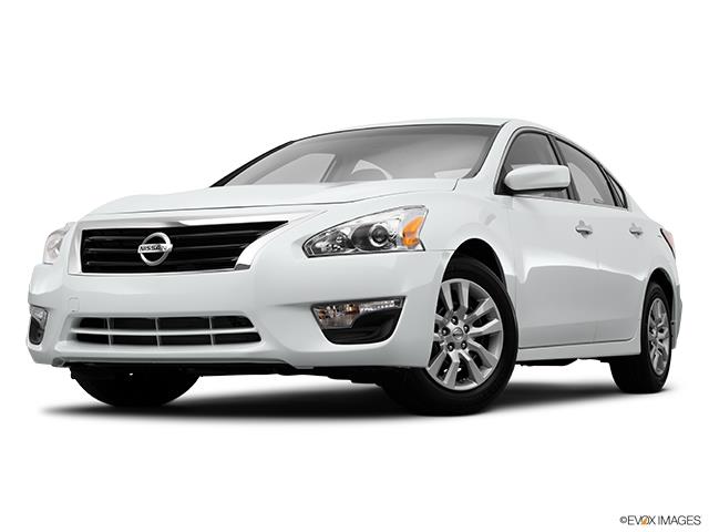 2015 Altima image 6