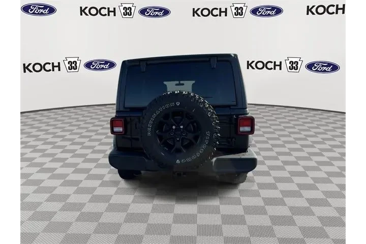 $30429 : Jeep Wrangler Unlimited 2021 image 9