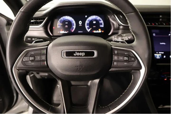 $28476 : Jeep Grand Cherokee L 2024 4 image 3