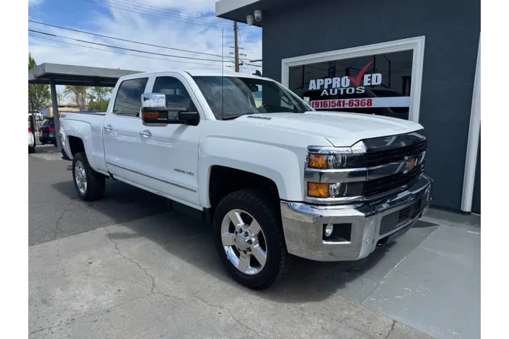 $34998 : 2016 Silverado 2500HD LTZ image 2