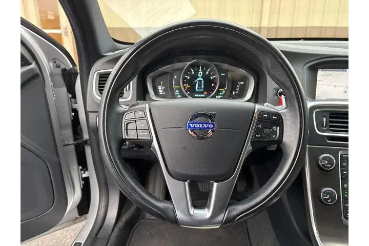$16999 : Volvo V60 2015 AWD T5 Platin image 7
