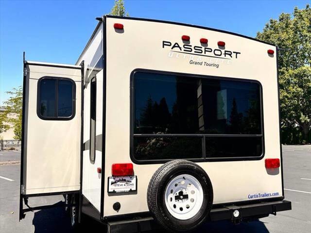 $17900 : 2017 Keystone RV Passport 245 image 10