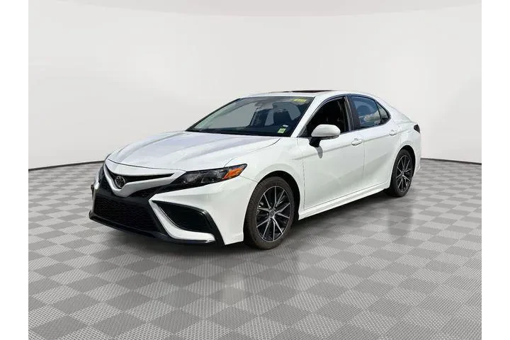 $22917 : Toyota Camry 2024 SE 4dr Sed image 7