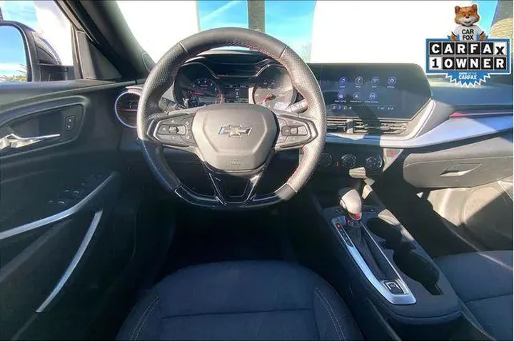 $23985 : Chevrolet Trax 2024 RS 4dr C image 5