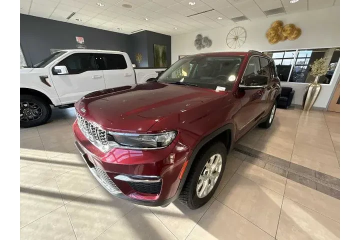 $29994 : Jeep Grand Cherokee 2023 4x4 image 7