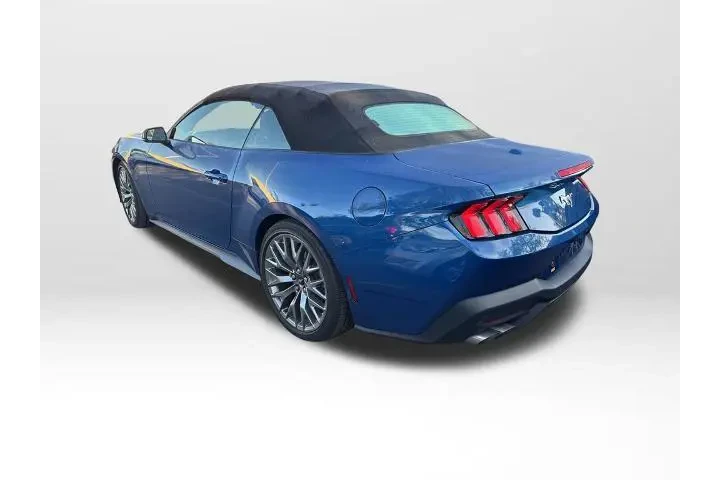$35000 : Ford Mustang 2024 EcoBoost P image 5
