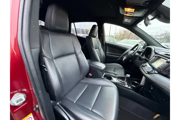 $19495 : 2018 RAV4 Hybrid SE image 10