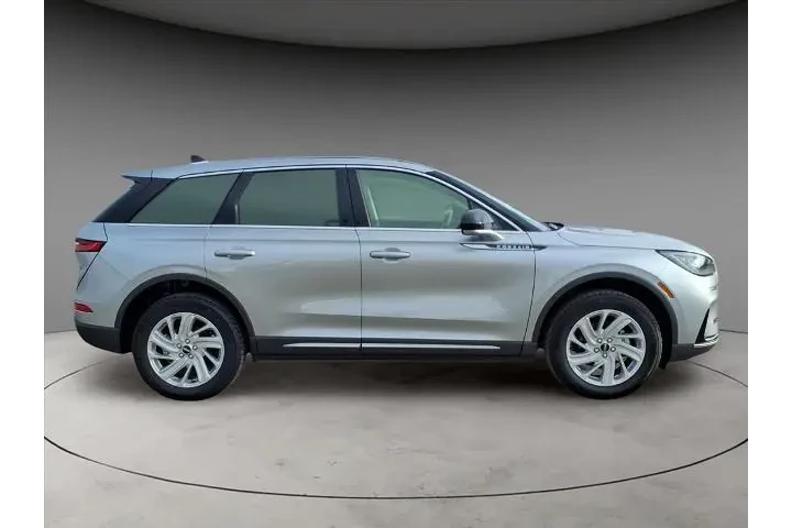 $34849 : Lincoln Corsair 2024 Premier image 10