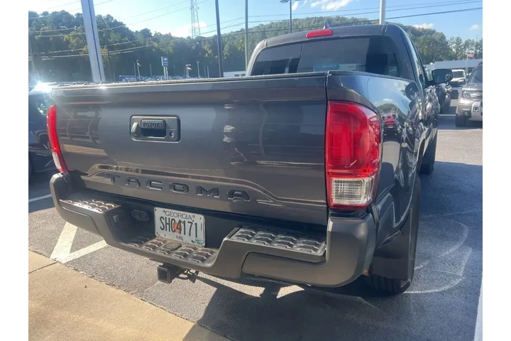 $20939 : Toyota Tacoma 2019 4x2 SR5 4 image 2