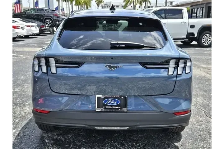 $32990 : Ford Mustang Mach-E 2024 Sel image 9