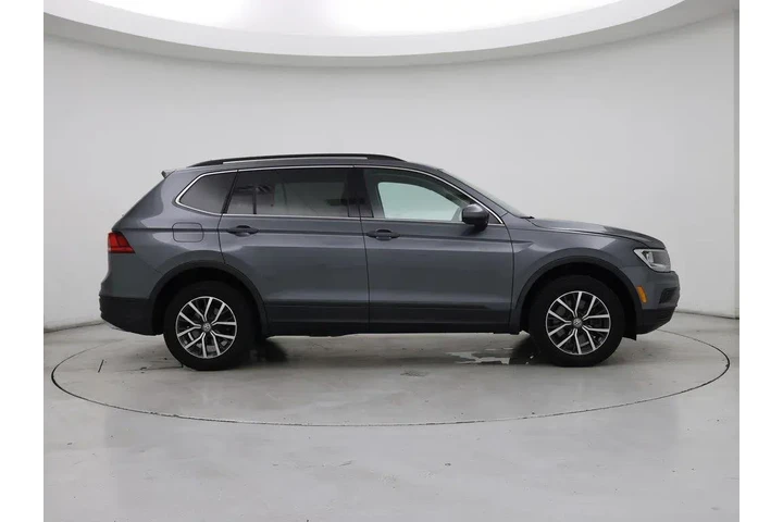 $16998 : Volkswagen Tiguan 2019 SE 4d image 7