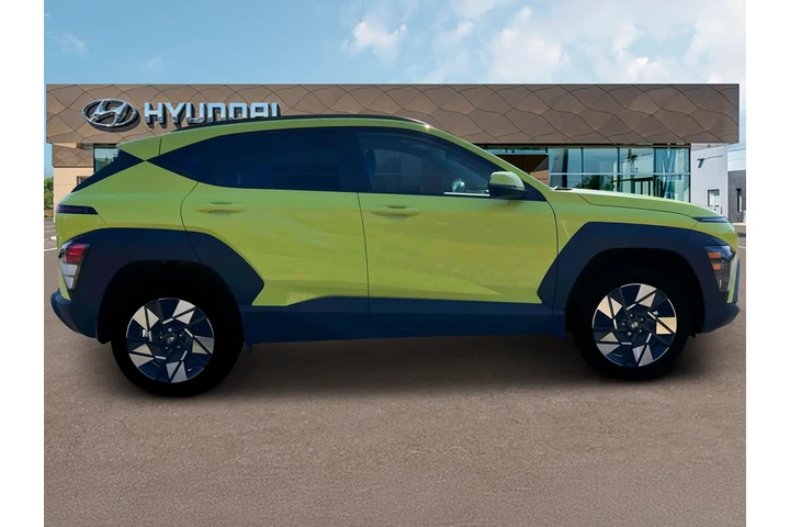 $26750 : Hyundai KONA 2025 AWD SEL Co image 9