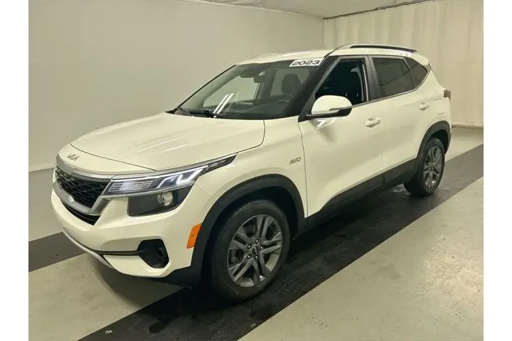 $26790 : Kia Seltos 2023 AWD S 4dr SU image 5