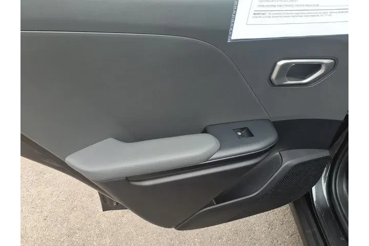 $21815 : Kia K4 2025 LXS 4dr Sedan image 10
