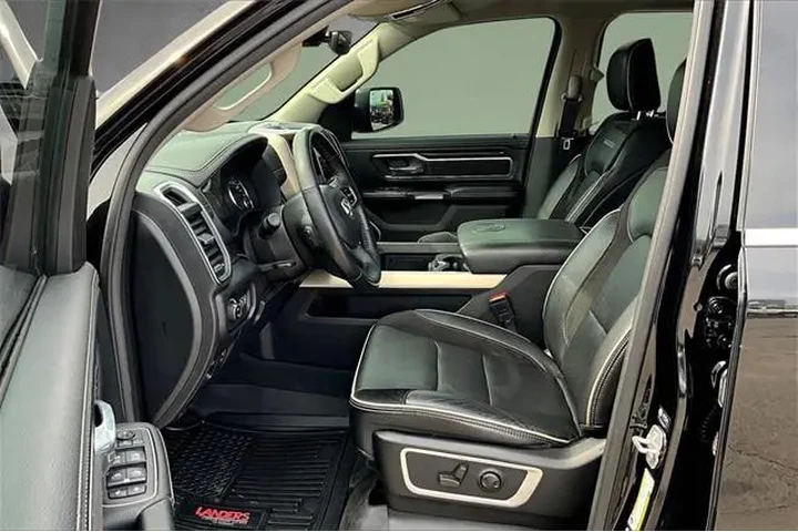 $31392 : Ram 1500 2022 4x4 Laramie 4d image 5