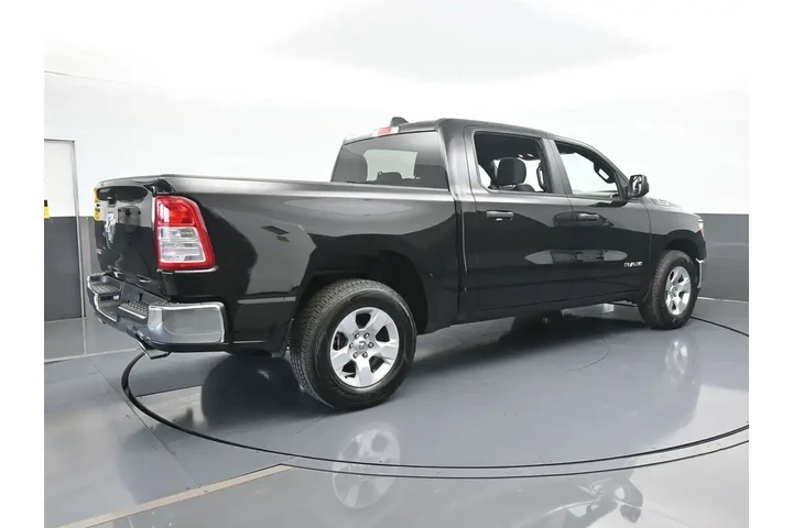 $36741 : Ram 1500 2024 4x2 Big Horn 4 image 6