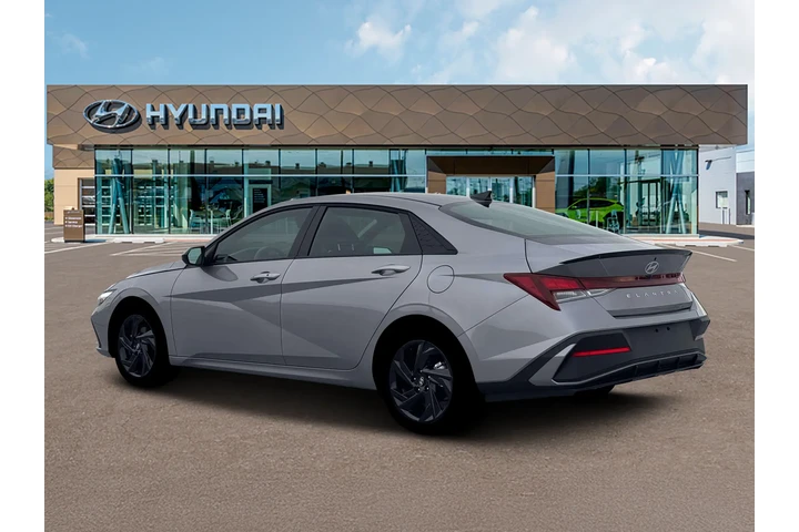 $23990 : Hyundai ELANTRA 2026 SEL Spo image 4
