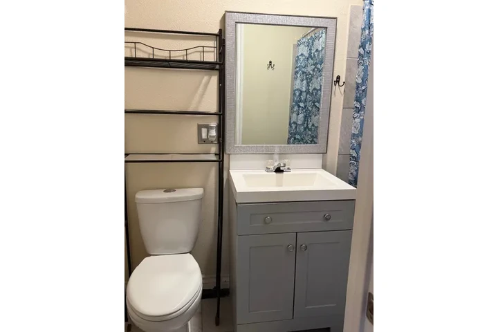 $1500 : Se renta Estudio/Recamara image 2