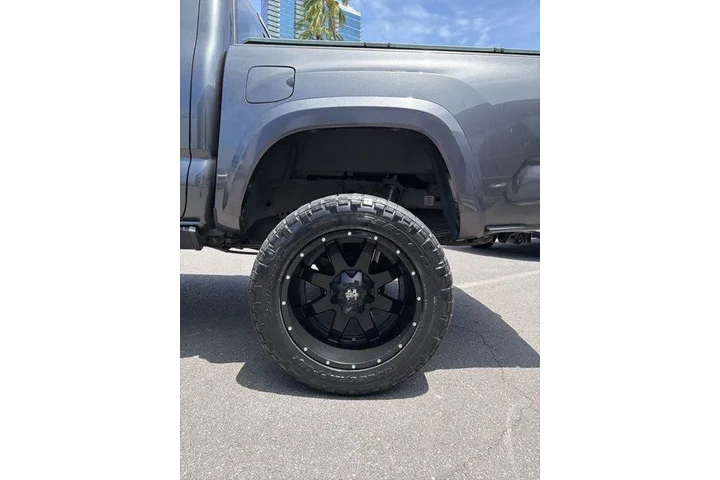 $39418 : Toyota Tacoma 2019 4x4 TRD P image 7