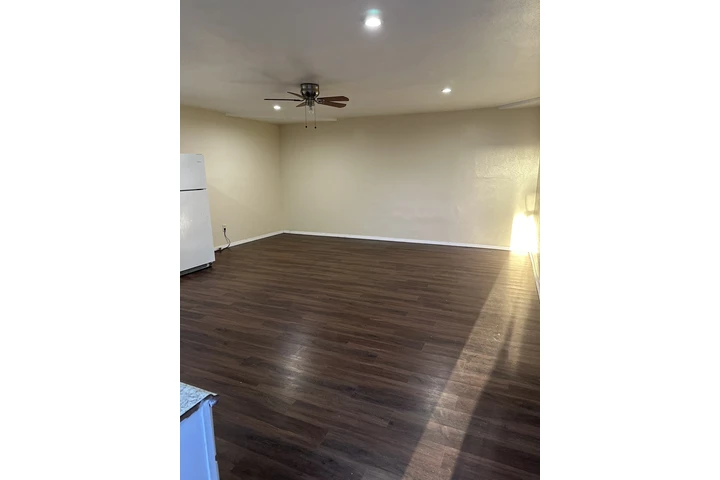 $1500 : Studio en Fontana $1500 image 1