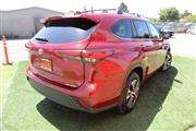 $38999 : 2022 TOYOTA HIGHLANDER XLE thumbnail