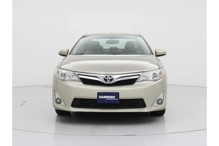 $16998 : Toyota Camry 2014 XLE 4dr Se image 2
