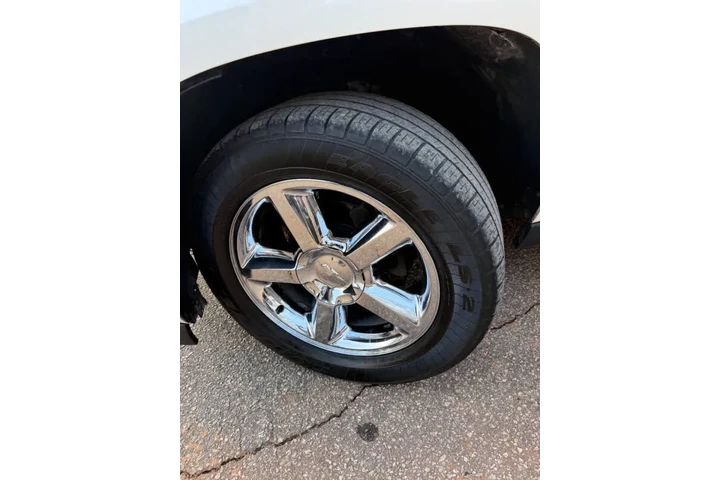 $12999 : 2013 Avalanche LTZ Black Diam image 10